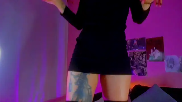 Gabrielabunny1 online show from January 14, 6:41 am