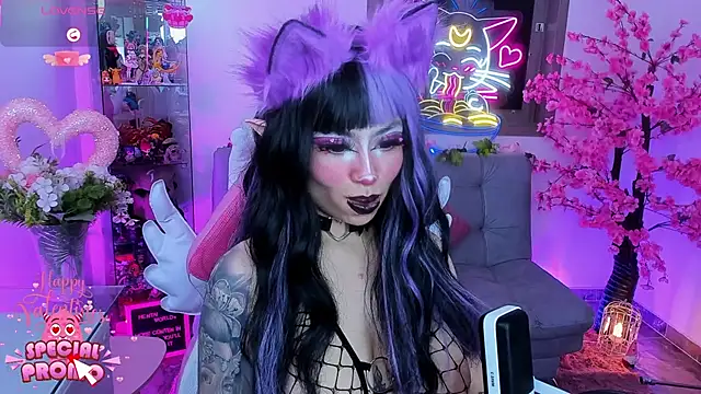 Snapshot of Hayami_Lee chatting on February 20, 4:42 am Hayami Lee online show from February 20, 4:42 am