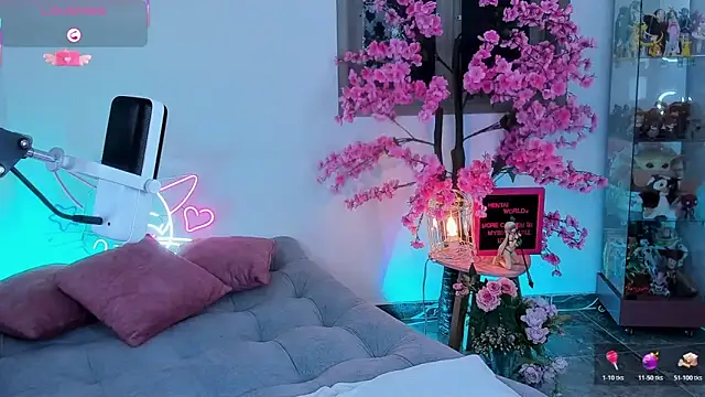 Snapshot of Hayami_Lee chatting on March 27, 6:30 am Hayami Lee online show from March 27, 6:30 am