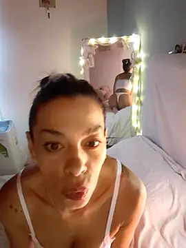 dulcemorela83 online show from January 9, 9:56 am