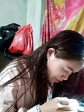 little-effy online show from March 7, 12:46 pm