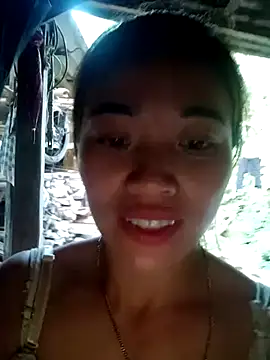 little-effy online show from May 14, 11:17 am
