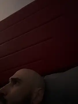 kingNQueen1211 online show from March 1, 10:06 am