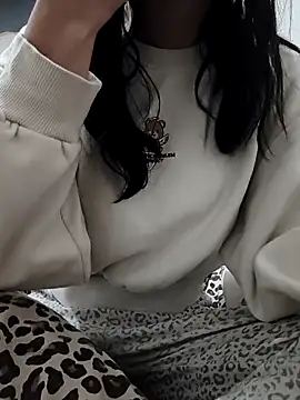 tenifer online show from February 1, 5:44 pm