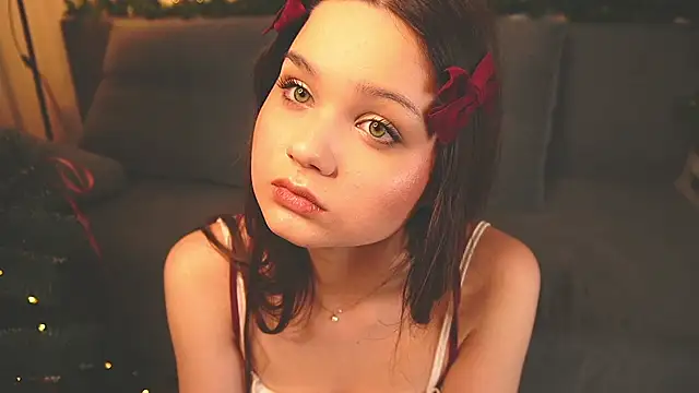 Snapshot of natur_ella chatting on January 5, 5:27 pm natur ella online show from January 5, 5:27 pm