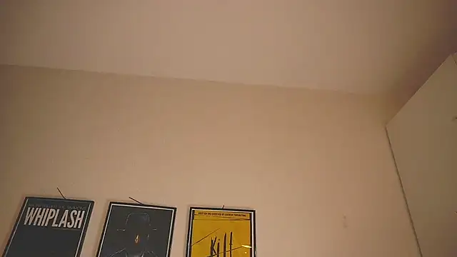 Snapshot of natur_ella chatting on January 8, 3:03 pm natur ella online show from January 8, 3:03 pm