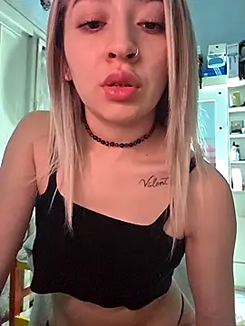 Snapshot of soylulita07 chatting on January 17, 8:41 am soylulita07 online show from January 17, 8:41 am