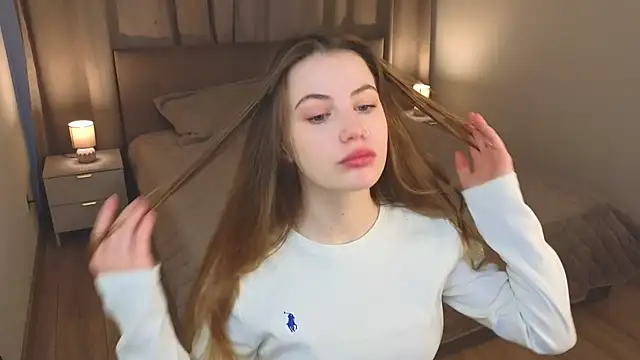 LouieRemeder online show from February 12, 4:07 am