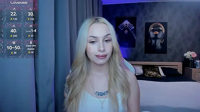 Snapshot of LanaMiracle chatting on January 16, 3:10 am LanaMiracle online show from January 16, 3:10 am