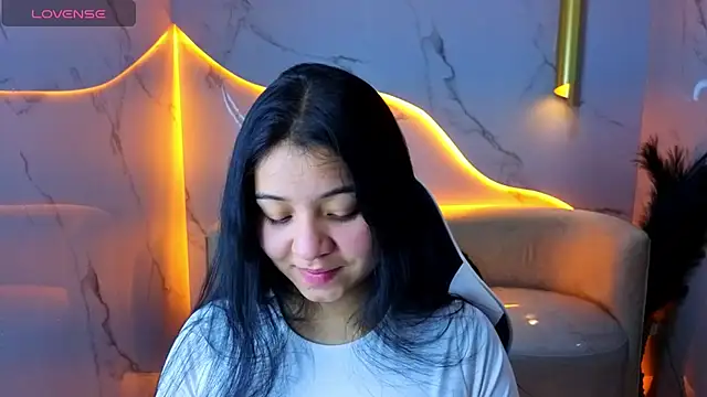 Sofi Adams Tx online show from February 11, 8:03 pm