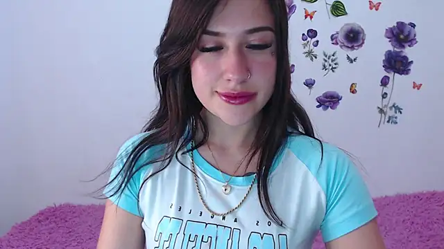 GirlAngell11 online show from February 8, 9:18 pm