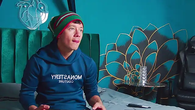 Snapshot of MagnusKnight_ chatting on January 11, 3:39 pm MagnusKnight online show from January 11, 3:39 pm