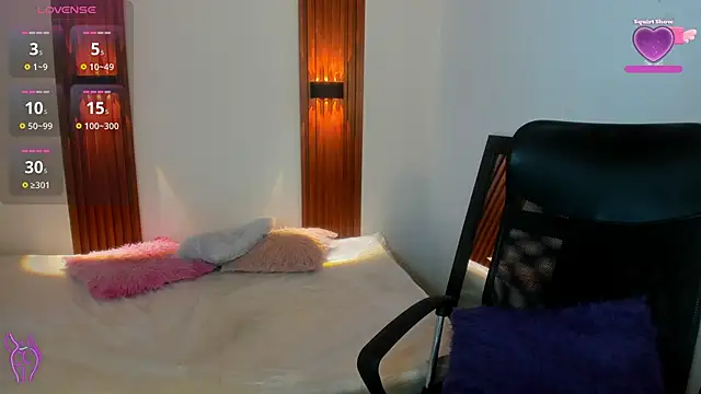 VivianOwen9 online show from January 17, 11:48 am