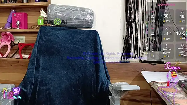 Snapshot of khushigoesnaughty0 chatting on May 12, 6:38 pm khushigoesnaughty0 online show from May 12, 6:38 pm
