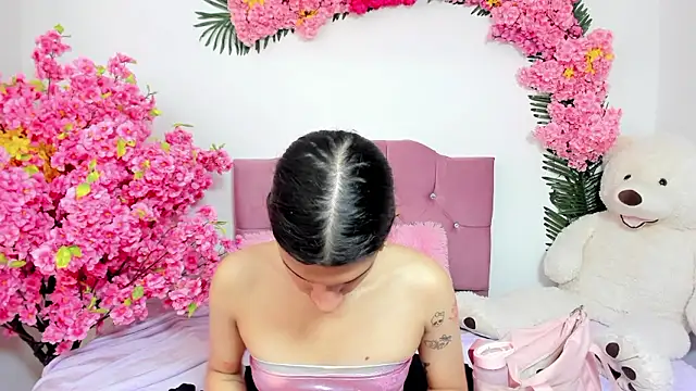 Bianca baldwin  online show from January 12, 8:36 pm