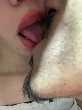 yasmina2020 online show from March 15, 10:27 pm