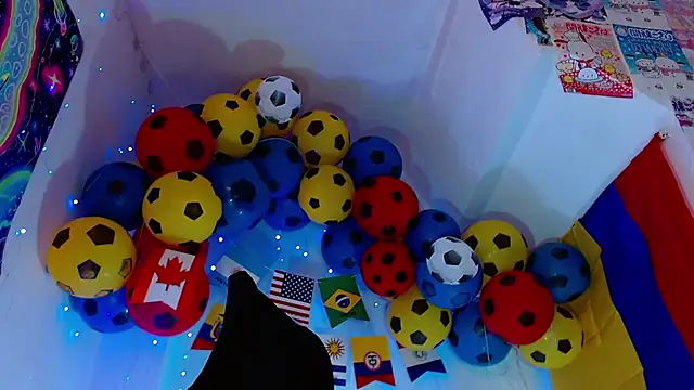 Jasmineloki online show from July 2, 3:23 am