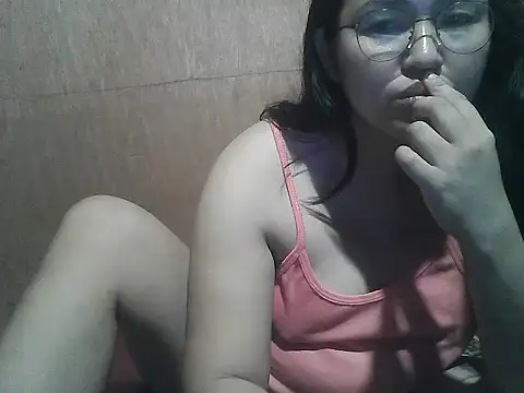 yummy jyra02167 online show from January 31, 10:41 pm