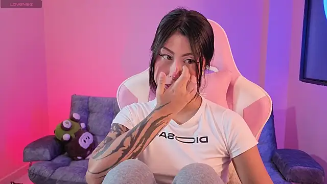 sharonbone online show from December 23, 5:27 am