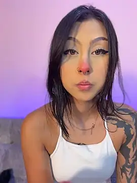 sharonbone online show from May 18, 3:46 am