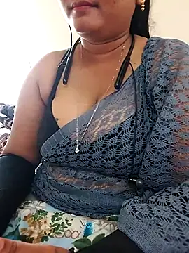 Snapshot of Palkova12 chatting on March 11, 4:07 am Palkova12 online show from March 11, 4:07 am