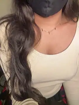 Snapshot of Amaira_69 chatting on February 8, 5:49 pm Amaira 69 online show from February 8, 5:49 pm