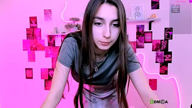 mila firee online show from May 7, 9:03 am