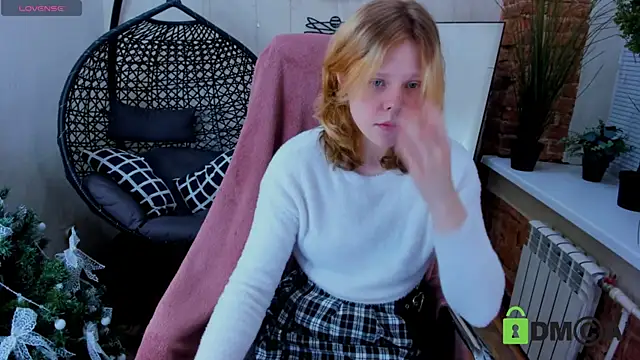 Snapshot of Soft_Flame chatting on December 20, 3:30 pm Soft Flame online show from December 20, 3:30 pm