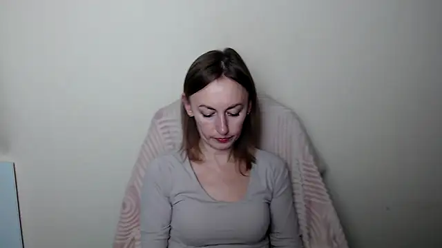 LiaSeass  online show from March 30, 12:06 pm