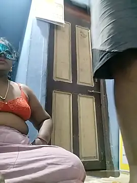 Snapshot of samathasree chatting on January 12, 2:11 pm samathasree online show from January 12, 2:11 pm