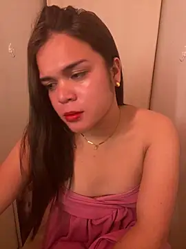 stripyapril online show from March 26, 3:06 pm