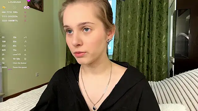 MiaBlanko online show from January 6, 9:35 am