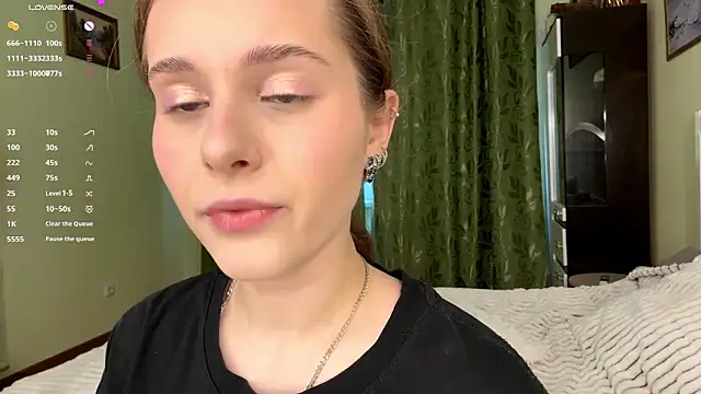 MiaBlanko online show from February 1, 10:25 am