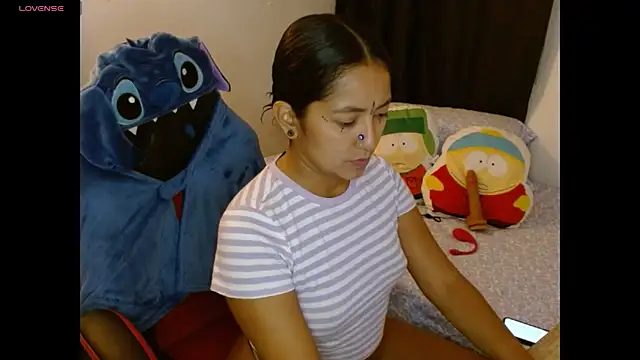 Snapshot of NovahPerotti chatting on May 27, 11:24 pm NovahPerotti online show from May 27, 11:24 pm