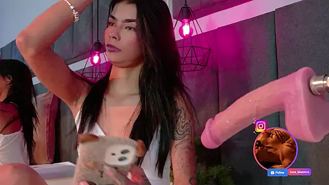 luna blannco online show from June 30, 1:34 pm