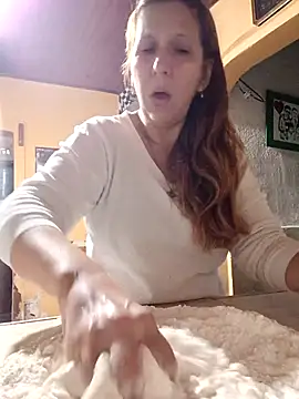 cari75 online show from May 5, 5:32 pm