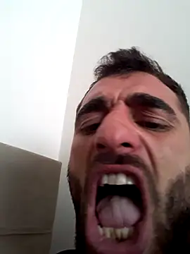 Snapshot of Ogulcan834 chatting on June 18, 9:14 am Ogulcan834 online show from June 18, 9:14 am