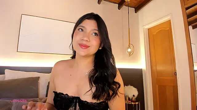 gabyvega1 online show from January 10, 11:45 am