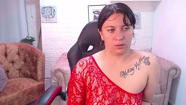 amanda rousee online show from March 4, 3:23 am