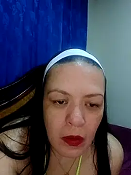 sandygomez online show from May 16, 7:49 am