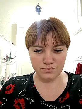 swett girll online show from February 9, 9:30 pm