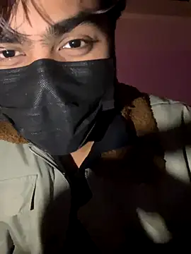 Snapshot of devilsinghrajput chatting on December 18, 9:32 pm devilsinghrajput online show from December 18, 9:32 pm