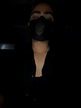 Snapshot of devilsinghrajput chatting on December 19, 11:01 pm devilsinghrajput online show from December 19, 11:01 pm