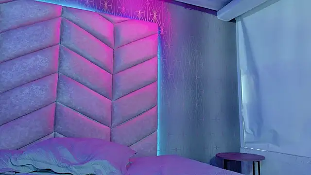 TianaMoon online show from February 10, 12:20 pm