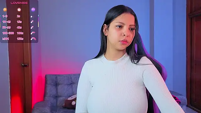 Snapshot of melanimorgan1 chatting on March 9, 3:21 am melanimorgan1 online show from March 9, 3:21 am