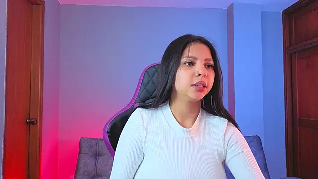 Snapshot of melanimorgan1 chatting on March 26, 4:40 am melanimorgan1 online show from March 26, 4:40 am