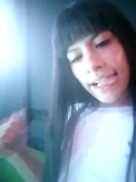 charlotteclover online show from March 31, 6:25 am