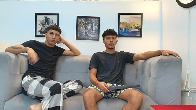 DIAMOND BLACKS online show from February 12, 7:25 am