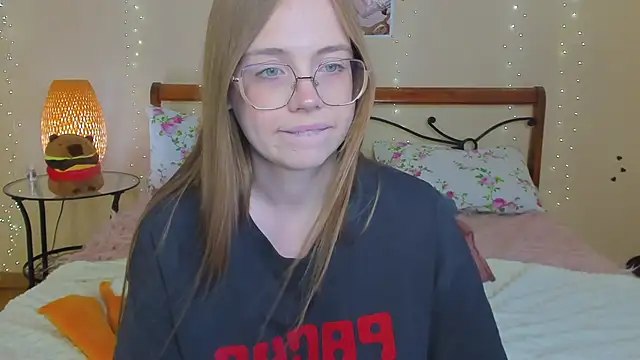 Snapshot of miya_soft chatting on June 11, 2:53 am miya soft online show from June 11, 2:53 am