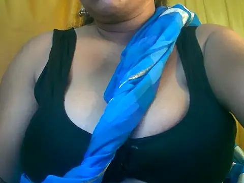 MISTI KOLK online show from May 14, 8:54 am